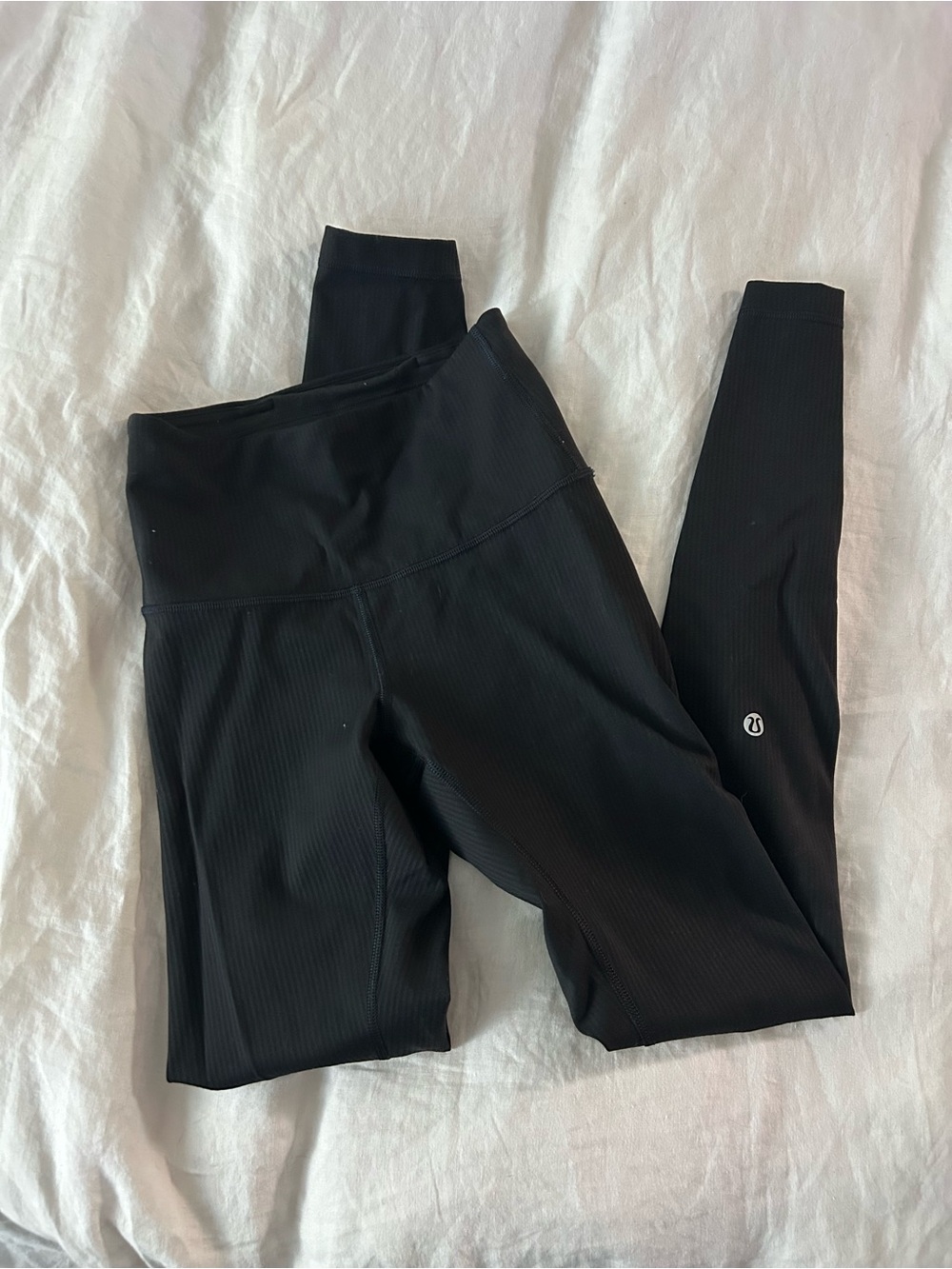 Lululemon Wunder Train Ribbed HR Tight 28” Black Ribbed leggings